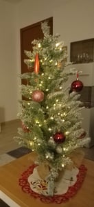 ALIGHTUP Arbre de Noël artificiel 180 cm, 650 branches en PVC, spray blanc Photo du client 12