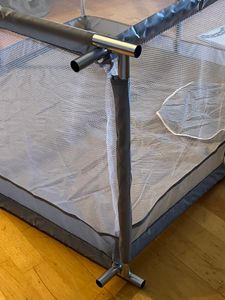Baby Laufgitter 126*126cm Laufstall Absperrgitter mit 50 Bällen,Basketball Korb, Rutschfester Basis Dunkelgrau Kunden-Foto 3