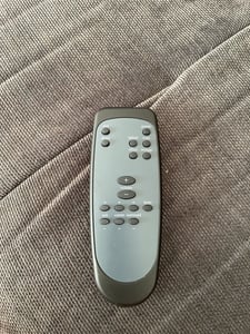 Vervangingsafstandsbediening voor Logitech Z-5500, Z-680, Z-5400, Z-5450 luidsprekers Klantenfoto 1