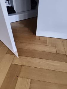 Rohová šatníková skriňa 117 cm CERETE 6 - biela Fotografia od zákazníka č. 2