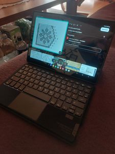 Tucano Tasto Keyboard Case Trackpad für Samsung Galaxy Tab A8 Kunden-Foto 1
