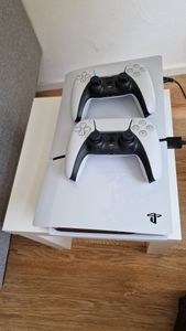 Sony Interactive Entertainment Playstation 5 Slim, PlayStation 5, Schwarz, Weiß, 16384 MB, GDDR6, 448 GB/s, AMD Kunden-Foto 3