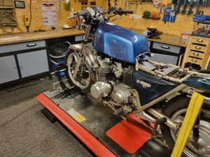 BIKE-LIFT Manueller Radklemmer - W-34 N Kunden-Foto 1