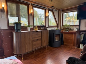 Merax dressoir met 2 schuifdeuren en 2 lades, commode met massief houten poten, verticale houtnerf, multifunctionele opbergkast, naturel Klantenfoto 1