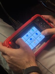 LAUNCH CRP123X V3.0 OBD2 Diagnosegerät, Professioneller Fahrzeug Fehlercode lesen KFZ-Codeleser für die ABS SRS Motor und Getriebe Kunden-Foto 1