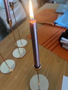 Spitzkerzen 24cm 10Stk. | Gold Metallic Kunden-Foto 2