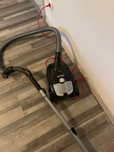 SEVERIN 7030-000 SEVERIN BC 7030 Staubsauger 750 W Photo du client 1