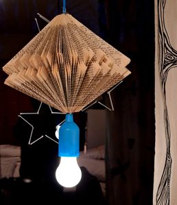 HyCell Pull-Light Set mit Zugschalter - Warmweiß LED, 22 Stunden Leuchtdauer Kunden-Foto 1