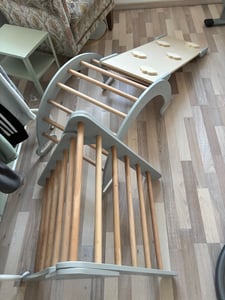 COSTWAY, juego de 4 elementos para parque infantil interior: estructura de escalada plegable con tobogán, barra de escalada, red, rampa de doble cara, set de bloques de construcción y 2 coches para niños a partir de 1 año Foto del cliente 2
