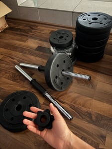 SONGMICS Hantelset, Hanteln mit Verbindungsstahlrohr, 2-in-1-Kurzhantel, 2 x 15 kg, Workout, Fitnesstraining, Gewichtheben für Zuhause Kunden-Foto 24