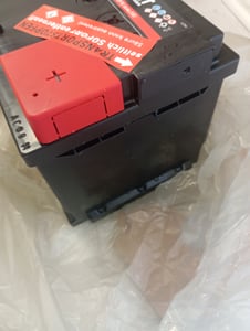 LANGZEIT Autobatterie 60AH 12V 550AEN Starterbatterie +30% mehr Leistung ersetzt Batterie 55AH 53AH 54AH 56AH 61AH 62AH Kunden-Foto 2