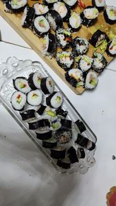Reishunger Sushi Box (8-teilig, 4 Personen) - Zutaten Set für Sushi selber machen Kunden-Foto 1
