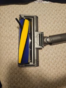 Bürste Kompatibel mit Dyson V7, V8, V10, V11, V15 Staubsauger Elektrobürste mit Direktantrieb mit 4 Frontlichten für Hartboden und KurzflorigeTeppiche Kunden-Foto 2