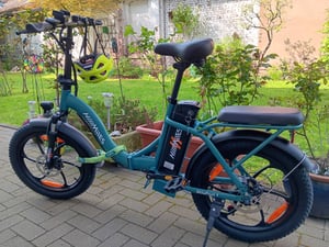 HillMiles E Bike, E-Bike Klapprad mit 36V 13Ah Akku bis zu 80-100km, 20 *3.0 Zoll, 7-Gang SHIMANO, 250W Motor & 25km/h MilePort 1 Kunden-Foto 17