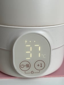 Tragbarer Flaschenwärmer 500 ml, kabelloser Baby-Milchwärmer unterwegs, Edelstahl, 100 W – Babynahrung schnell & sicher erwärmen Kunden-Foto 1