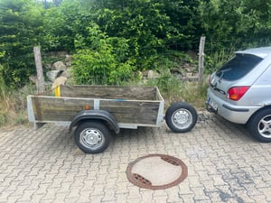 Ersatzradhalter Anhänger mit Montageplatte – Reserveradhalter Stahl verzinkt ohne Zubehör Kunden-Foto 4