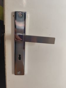 DOMINO Türgriff 72 Drückergarnitur PZ - Profilzylinder Set | Türklinke für Zimmertür, Bürotür, Kellertür & Innentür | L-Form | Türbeschläge aus Aluminiuml | Chrom/Nickel  Türdrückergarnitur | SHARON ECO M6/M9 Kunden-Foto 2
