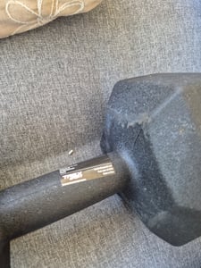 TREX SPORT Kurzhanteln Hanteln Set 2x8kg TX-008CD | Kunststoff Hexagon Dumbbell für Krafttraining | sechseckige Anti-Roll Form, ergonomischer Griff Kunden-Foto 8