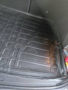 SCOUTT | Kofferraumwanne Laderaumwanne Kompatibel mit Kia Ceed Kombi / SW 2007-2011, mit Hoher Rand, Kofferraum-Schutzmatte, Geriffelt, Aufrollbar, Schwarz Kunden-Foto 4