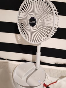 Ventilatore elettrico portatile da tavolo USB con indicatore del flusso d'aria, ventilatore con 3 impostazioni di velocità - FOLDICOOL Foto del cliente 3