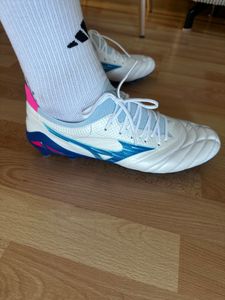 Mizuno Morelia Neo Iv Beta Elite Fg Fußballschuhe Weiß EU 44 Weiß EU 44 Kunden-Foto 1