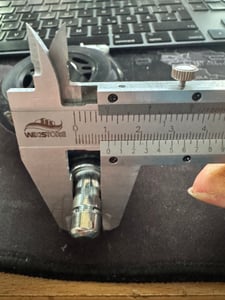 5er Set Bürostuhlrollen Ersatzrollen für Bürostuhl, Rollen für Teppich- und Parkettböden, Weichboden und Hartboden, leise drehbar 360°, 75mm Retoo Kunden-Foto 2