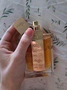Lattafa Angham, Unisex, 100 ml, Nedoplnitelná lahvička, Tekutý parfém, Zázvor, Mandarinka, Růžový pepř, Kakao, Jasmín, Levandule, Pralinka Fotografie od zákazníka č. 5