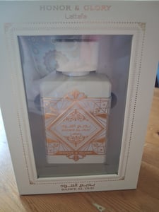 Lattafa Bade'e Al Oud Honor & Glory EDP 100 ml UNISEX Fotografie od zákazníka č. 1