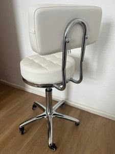 Kosmetikhocker AM-877 - weiß Kunden-Foto 3