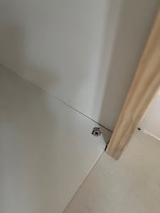 Flieks Etagenbett 140x200cm mit Stauraumtreppe, Kinderbett Doppelbett mit Rausfallschutz, Hochbett Holzbett mit Lattenrost, Weiß Kunden-Foto 4