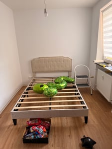 Yaheetech Polsterbett mit höhenverstellbarem Kopfteil Doppelbett 140×200cm Stoffbett Jugendbett Gepolstertes Bett Bettrahmen mit Lattenrost Hellgrau Kunden-Foto 4