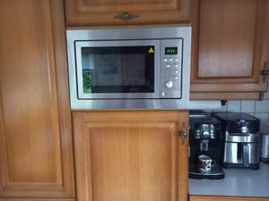 EXQUISIT EinbauMikrowelle 51.5cm 900/1100/2500W 25L edelstahl EMW 2539.1 HI Foto del cliente 2