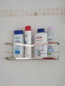 Duschablage ohne Bohren aus Edelstahl- Rostfrei Duschregal Selbstklebend fr das Badezimmer mit Haken (Schwarz) KINCMAX Kunden-Foto 1