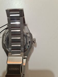 Citizen NB6030-59L Series 8 Automatic Uhr Herrenuhr Datum silber Kunden-Foto 2