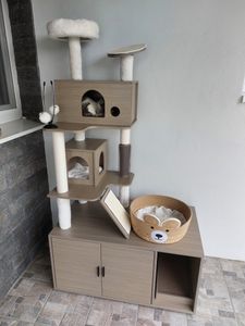 COSTWAY 2-in-1 Kratzbaum mit Toilettenschrank, Katzenturm mit 2 Häusern, Kratzbrett, Rampe, Grau Kunden-Foto 1