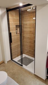 Mai & Mai Duschabtrennung Nischentür Schwarz 130x195cm Nischenschiebetür 6mm ESG-Sicherheitsglas inkl. Soft-Close Teramo12K Kunden-Foto 1