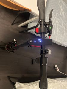 E-Scooter (ABE) mit Straßenzulassung (eKFV) Klappbar ,Elektroscooter Range 400w Motor Ultra Leichtgewicht mit 8,5 Zoll Elektroroller Kunden-Foto 4