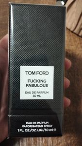 TOM FORD Fucking Fabulous, Unisex, 30 ml, ALCOHOL DENAT. , FRAGRANCE (PARFUM) , WATER\AQUA\EAU , TOCOPHEROL , LIMONENE , LINALOOL , COUMARIN... Fotografia od zákazníka č. 1