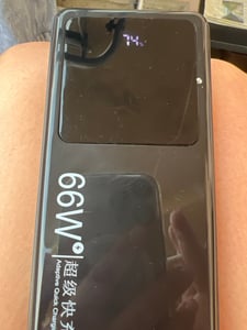 Powerbank 66 W 20.000 mAh,Superschnelles Laden, integrierte Kabel (Typ-C/Lightning/Micro),Tragbares Ladegerät mit Taschenlampenfunktion Kunden-Foto 1