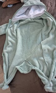 Disney Mickey Mouse Baby Fleece Overall mit Kapuze und Ohren für Jungen und Mädchen - Babykleidung Strampler Onesie Jumpsuit Hellgrün 62-68 Kunden-Foto 1