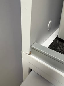 Free Waschmaschinenschrank 5 Türen, 2 Klappentüren, 2 Schubladen, 5 Regale Weiß. Kunden-Foto 2
