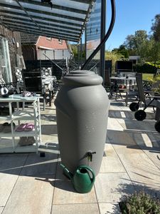 Regenwassertonne Regentonne Regenbehälter Regentank Regenfass terracotta 200 Liter mit Wasserhahn Kunden-Foto 1