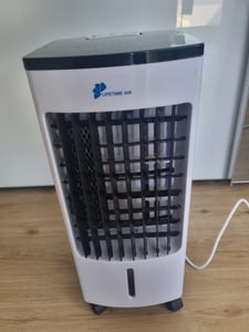 Climatiseur mobile JUNG LIFEAIR sans tuyau d'évacuation, climatiseur mobile 3-en-1, purificateur d'air, humidificateur, refroidissement par eau, jusqu'à 20 m², minuterie de 15,5 heures Photo du client 10
