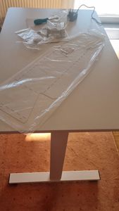 FLEXISPOT EN1 Höhenverstellbarer Schreibtisch 160x80cm, 100 kg Tragkraft, mit Anti-Kollisionsschutz, Einteilige Tischplatte, 4 Memory-Funktion (Braun) Kunden-Foto 6