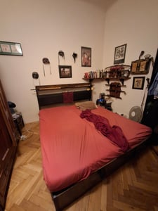 MODFU Doppelbett 180×200 Polsterbett mit hydraulischem Stauraum und gepolstertem Kopfteil,Bettgestell mit USB-Anschlüssen,ohne Matratze,Schwarz Kunden-Foto 1