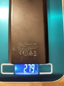Solar Powerbank 30000mAh mit LED Licht, 2 Outputs Power Bank, Solar Ladegerät, Power Bank für Smartphones, schwarz Kunden-Foto 5
