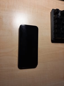 Google Pixel 10 Pro , 16 cm (6.3"), 16 GB, 128 GB, 50 MP, Android 16.0, Schwarz Kunden-Foto 1