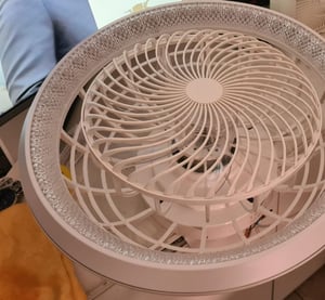 Stropný ventilátor Φ49 cm s osvetlením, diaľkovým ovládaním a aplikáciou, 38 W žiarovka s ventilátorom, plynulé stmievanie, otočný o 360°, 6 rýchlostí, 3 farby svetla Fotografia od zákazníka č. 1