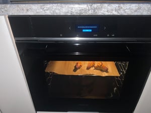 Siemens iQ700 HB734G1B1, Stredná, Elektrická rúra, 71 L, 3600 W, 71 L, 30 - 300 °C Fotografia od zákazníka č. 1