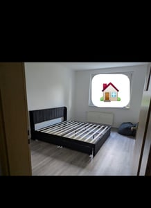 Merax Polsterbett 180x200cm Doppelbett mit Lattenrost und 2 Schubladen, Stauraumbett Holzbett Funktionsbett Samt, Schwarz Kunden-Foto 1